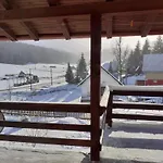 Vakantiehuis Mountain House - Planinska Vikendica Han Pijesak