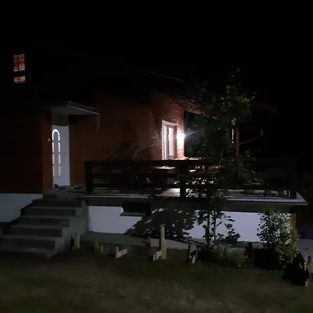 Mountain House-planinska Vikendica