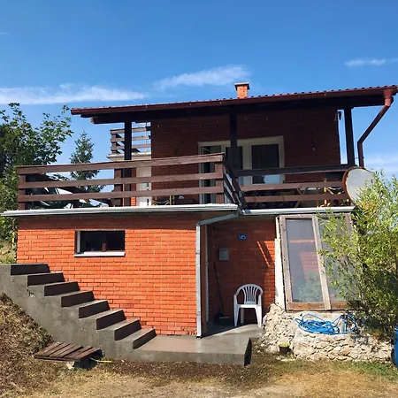 Mountain House - Planinska Vikendica Han Pijesak