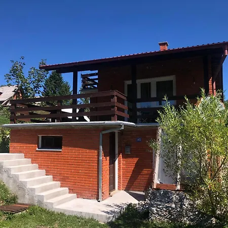 Mountain House - Planinska Vikendica Prázdninový dům *